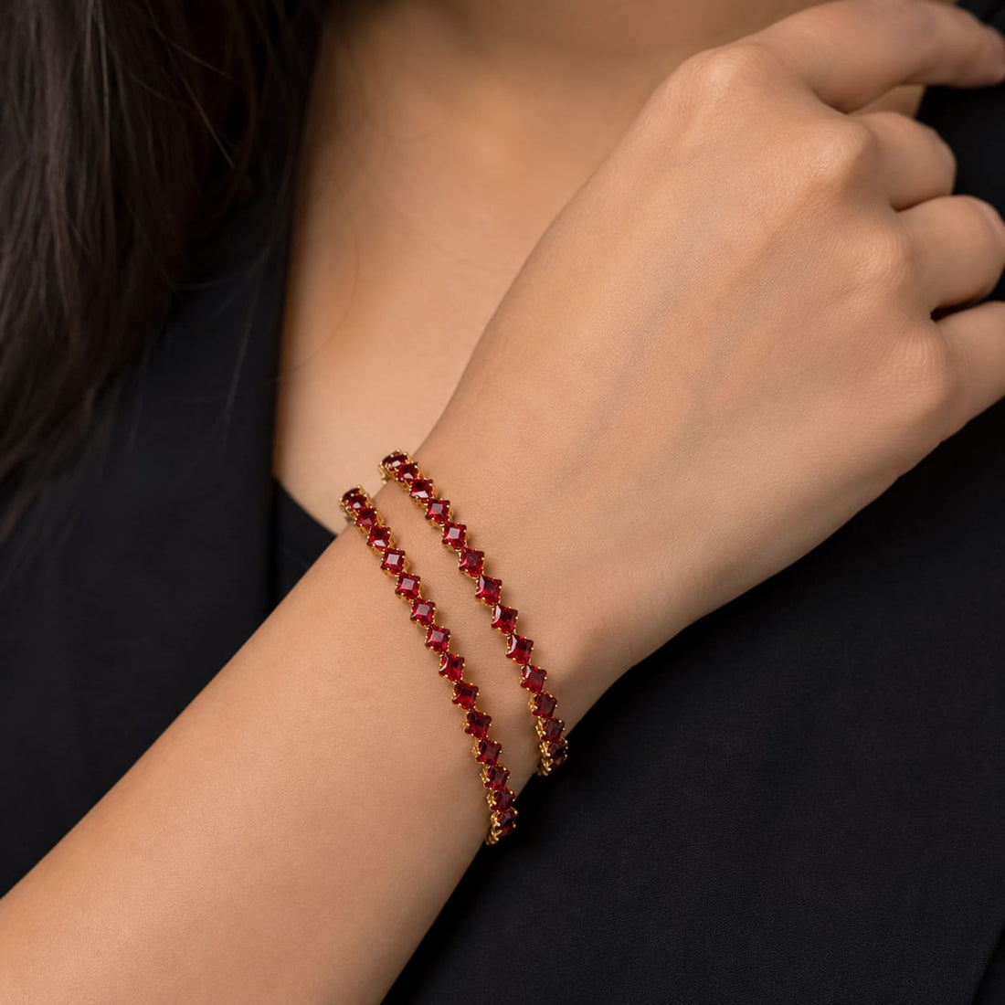 Scarlet Bracelet Set