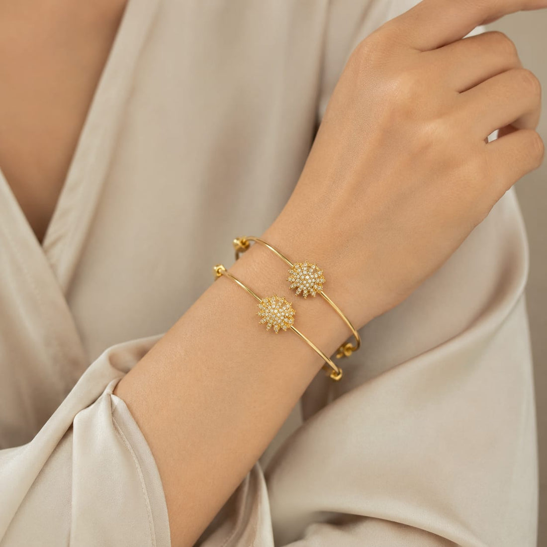 Snowflake Golden Bracelet