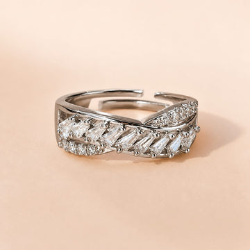 Vogue Crown Ring