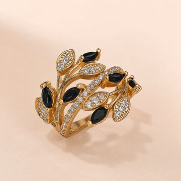 Noir Flora Ring