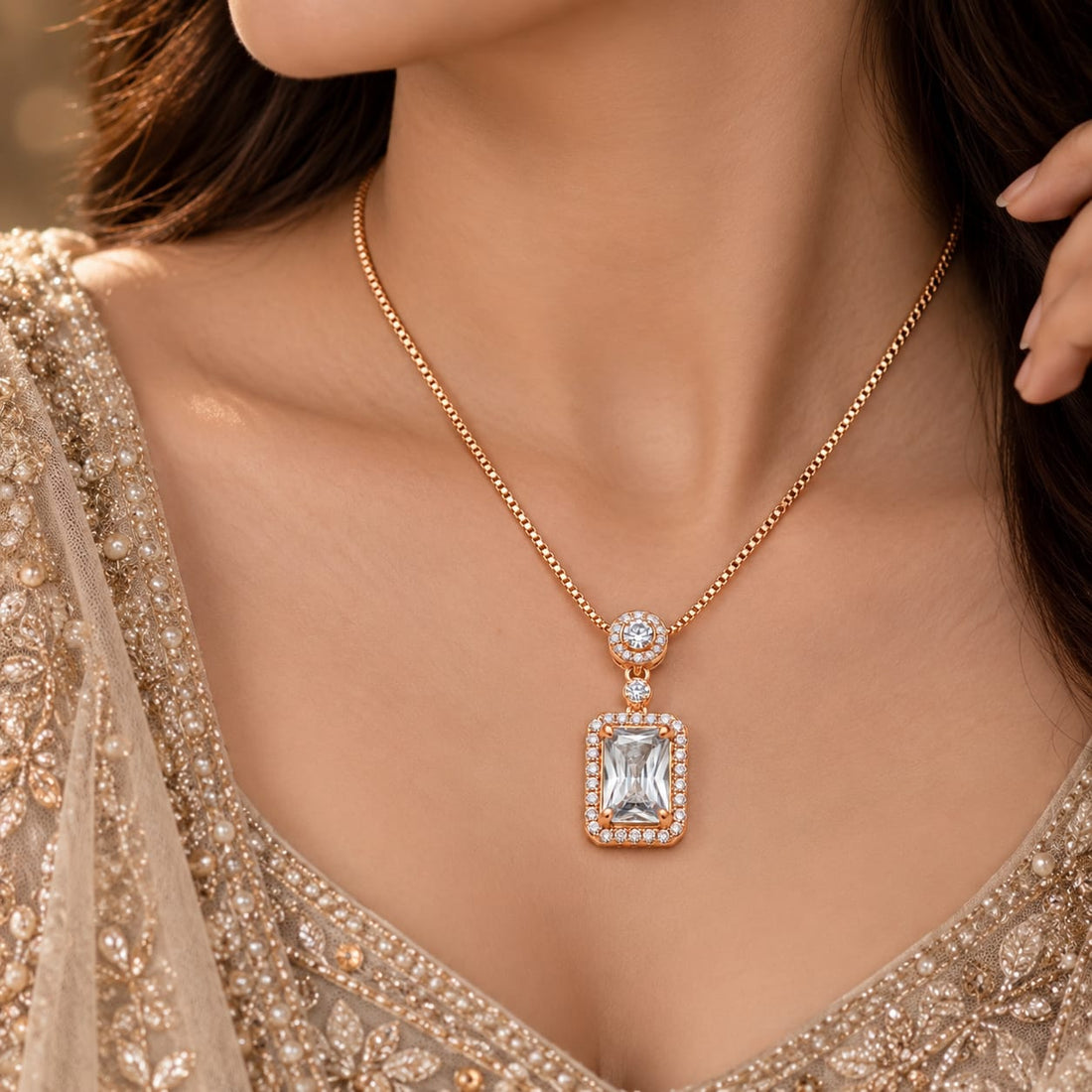 Sovereign Diamond-Cut Pendant