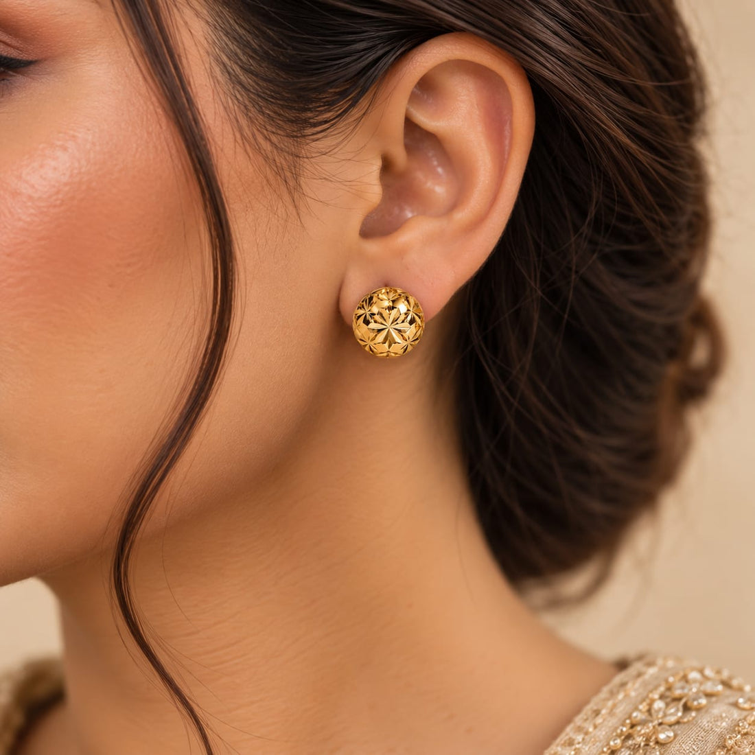 Gulnoor Golden Dome Studs